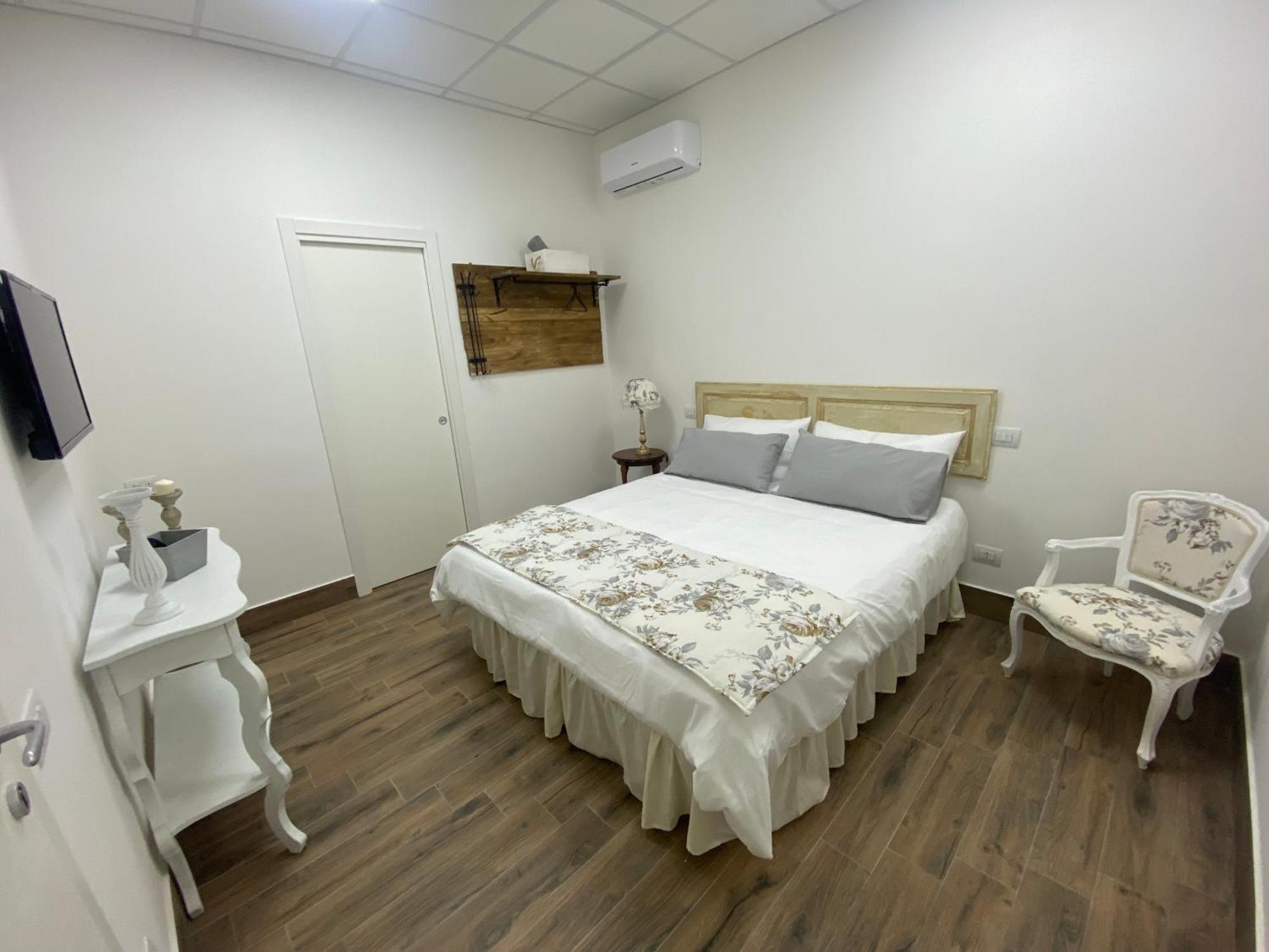 La Suite Di Laura Napoli Ngoại thất bức ảnh